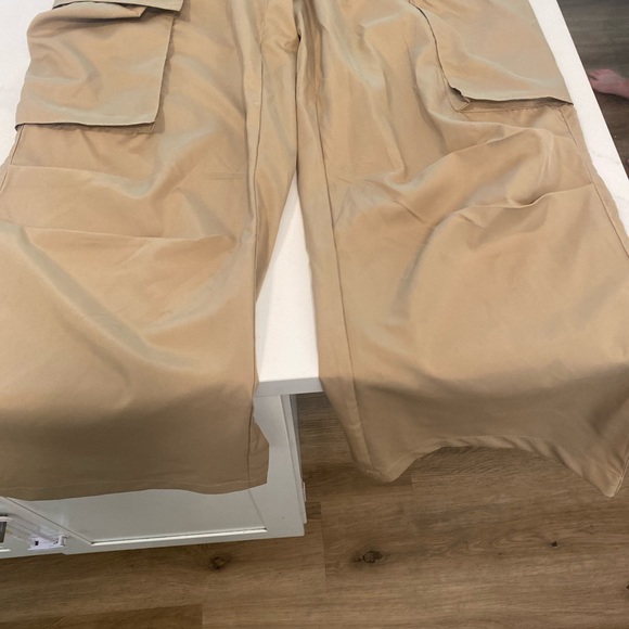 PANTS CARGO SHEIN NEW SIZE S - Picture 5 of 6